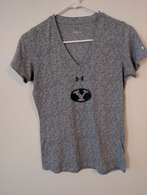 Under Armour Heat Gear BYU Cougars V Neck Tee Heather Gray